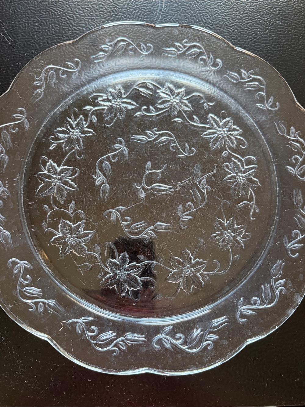 Princess House Clear Scalloped Edge Fantasia Glass Dinner Plate 11in Set of 2